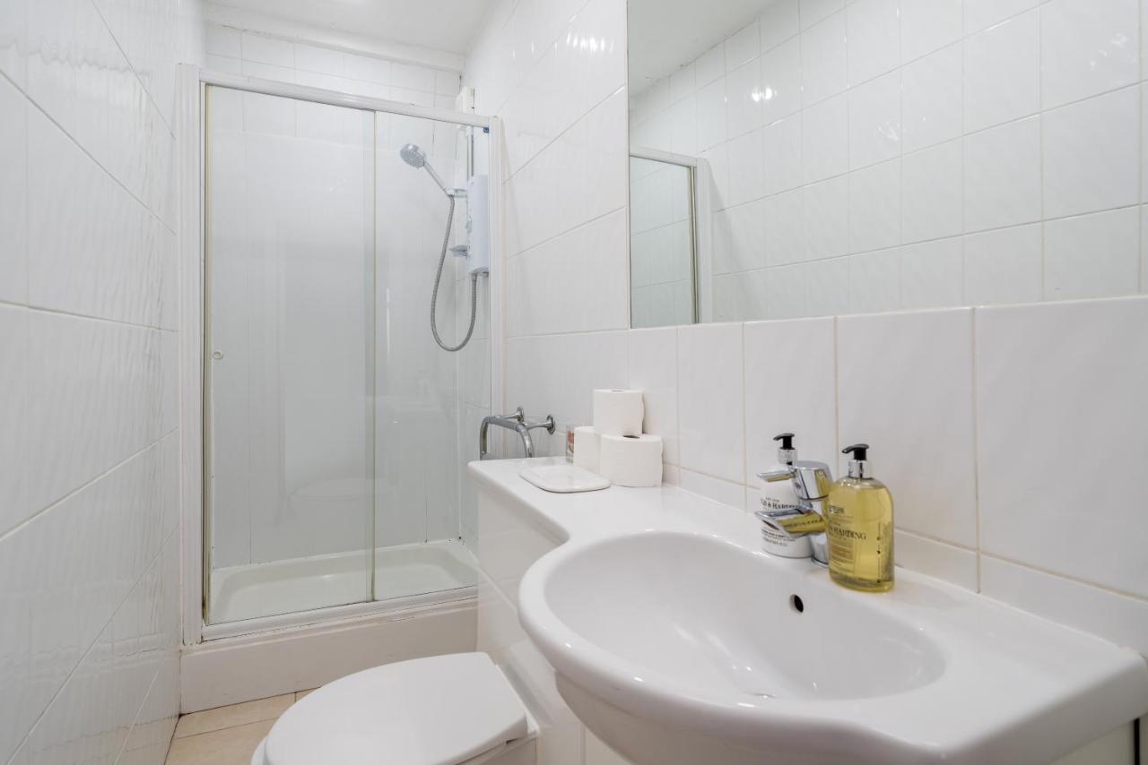 Private Studio - Wardour Street - Berwick Street Лондон Екстериор снимка